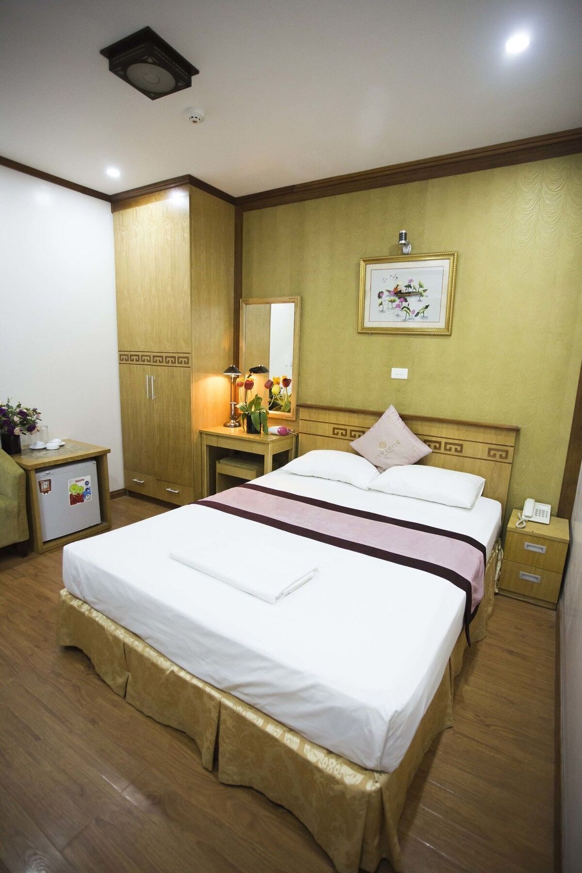 New Lotus Hotel Ханой Экстерьер фото